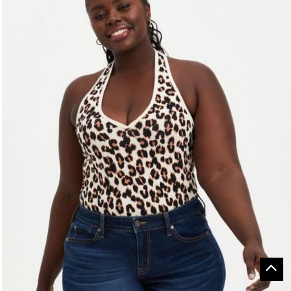 π€ Torrid Foxy V-Neck Halter Leopard Print Top π€ - Picture 2 of 7